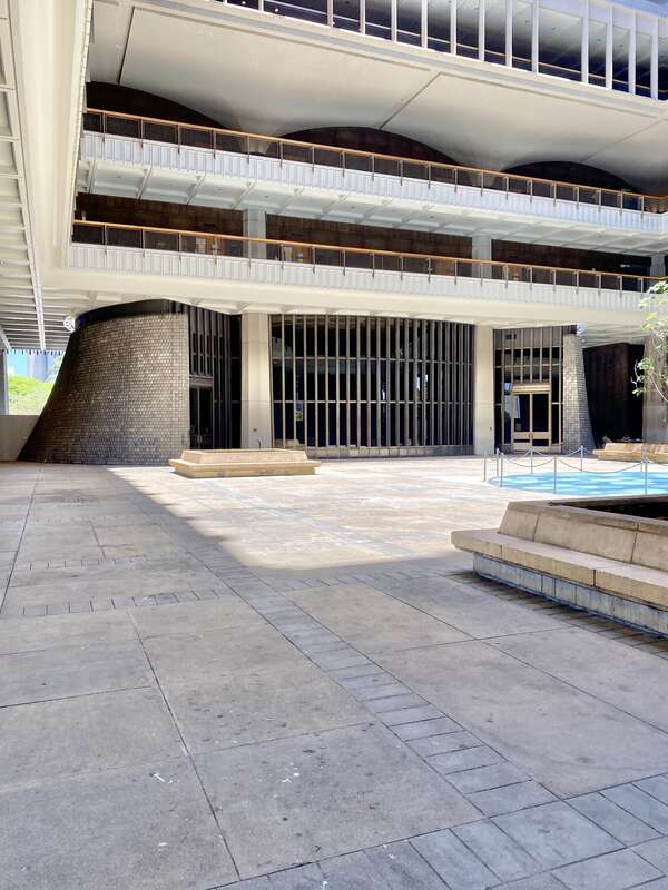 Built between 1965 and 1969, this modernist State Capitol building was designed by Belt, Lemon and Lo of Architects Hawaii Ltd., and John Carl Warnecke and Associates.  The building was built in a variant of Modernism known as the “Hawaiian