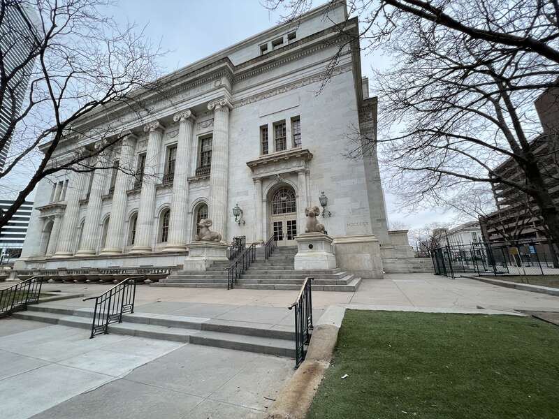 Bryon White United States Courthouse - view from south corner