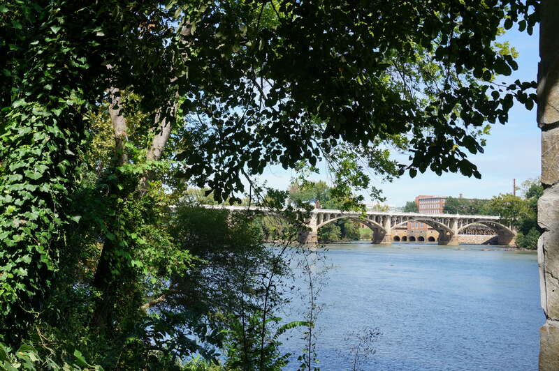 Gervais Street Bridge, Spans the Congaree River