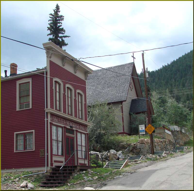 (1 in a multiple picture set)
The previous picture showed the tailor shop in the foreground.  Above it was the Union Chapel, a church apparently still in use.