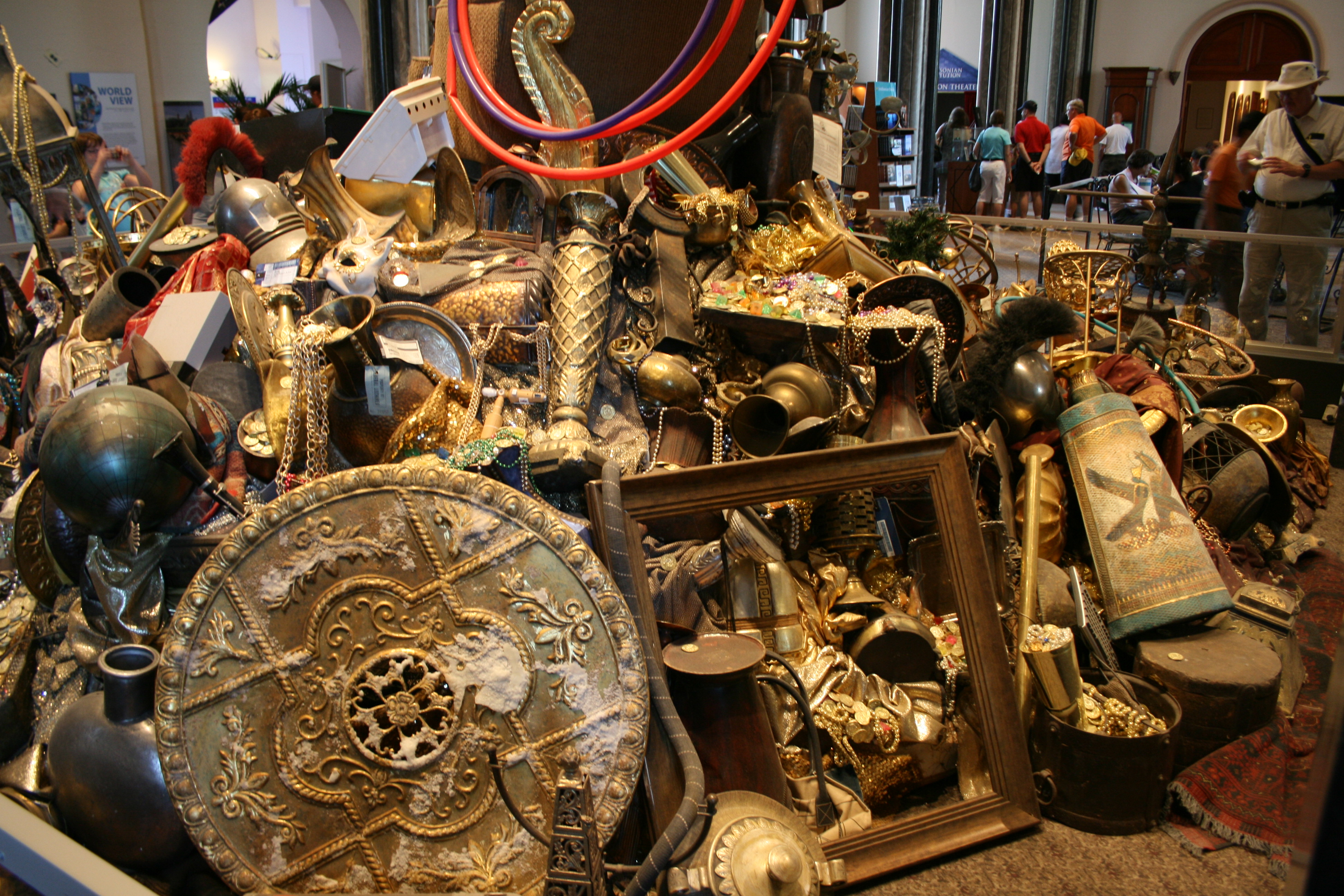 Smithsonian Castle, Smithsonian Institution, Washington, D.C. Complete indexed photo collection at WorldHistoryPics.com.
