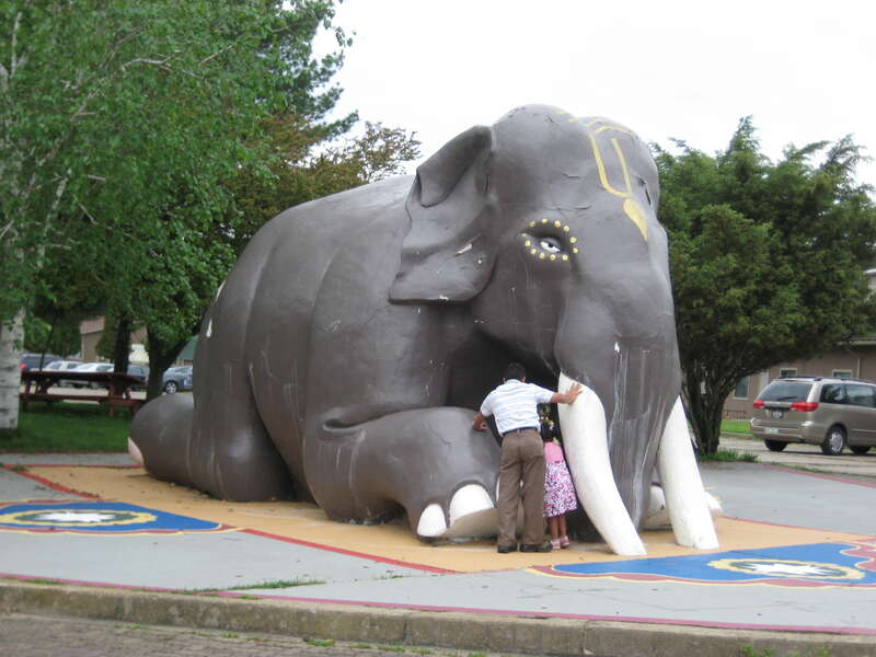 Guru Nityanand Escon Temple Garden,West Verginia