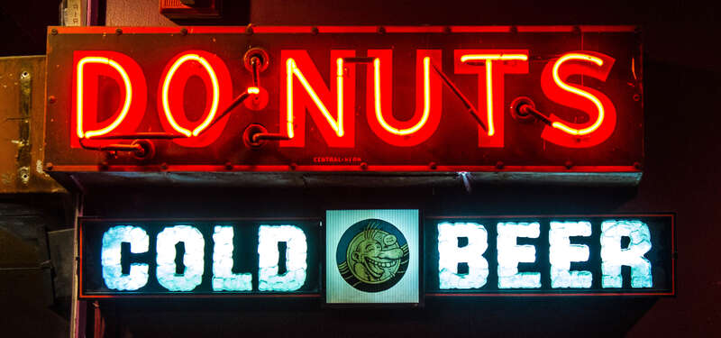 hot donuts and cold beer

Homer Simpson deconstructed