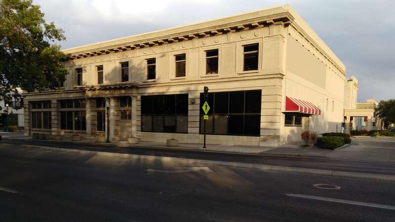 Photo of Twin Falls Bank and Trust Company Building.
(Photo Taken September 6th 2018)