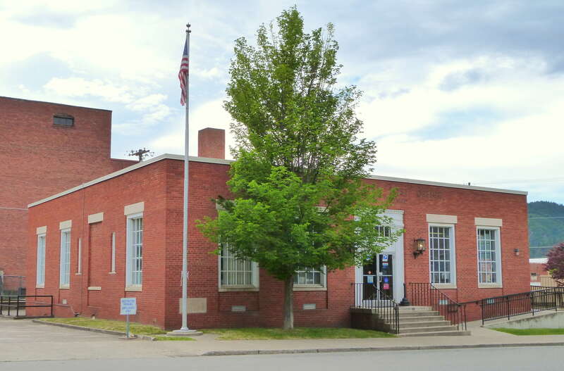 The historic U.S. Post Office (built 1937–1938), located at 302 South Division Street in Kellogg, Idaho, United States, is listed on the US National Register of Historic Places.



This is an image of a place or building that is listed on the