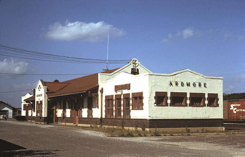 Ardmore station in May 1994