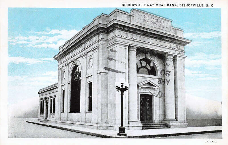 Photomechanical print (postcard) Divided back 
Printed by Curt Teich &amp;amp; Co. 
Originally called People's Bank, constructed in 1912.