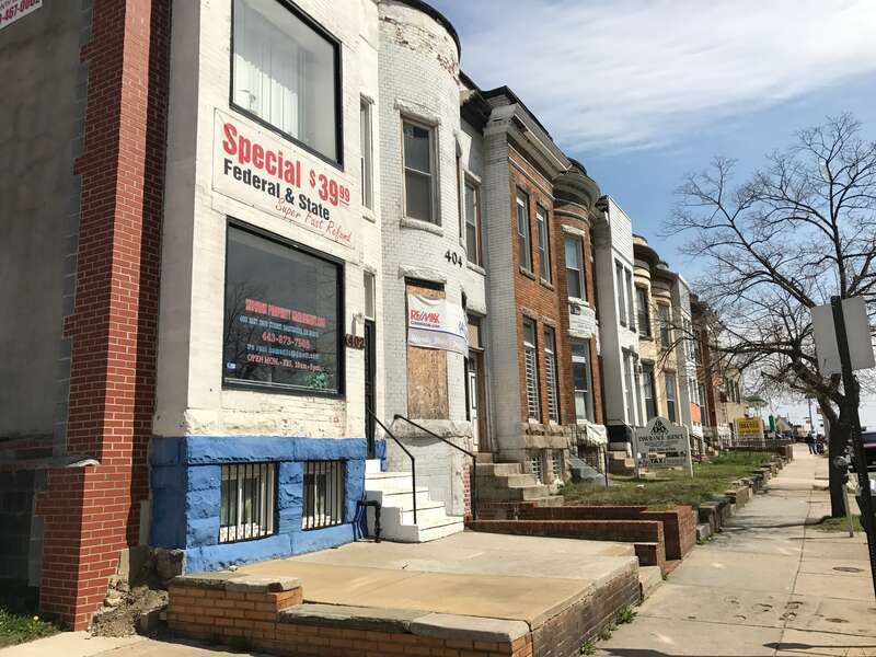 Photograph by Eli Pousson, 2017 April 3.