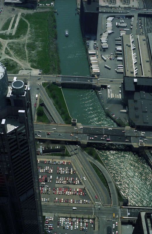 00537_n_7ab88k78v2176