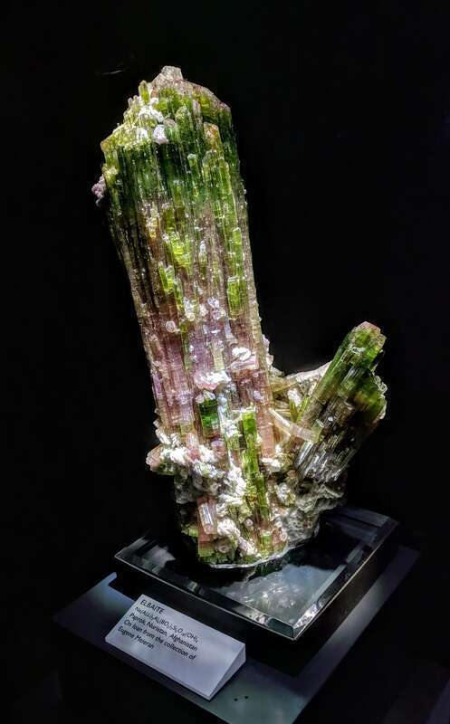 Elbaite specimen at the Yale Peabody Museum of Natural History