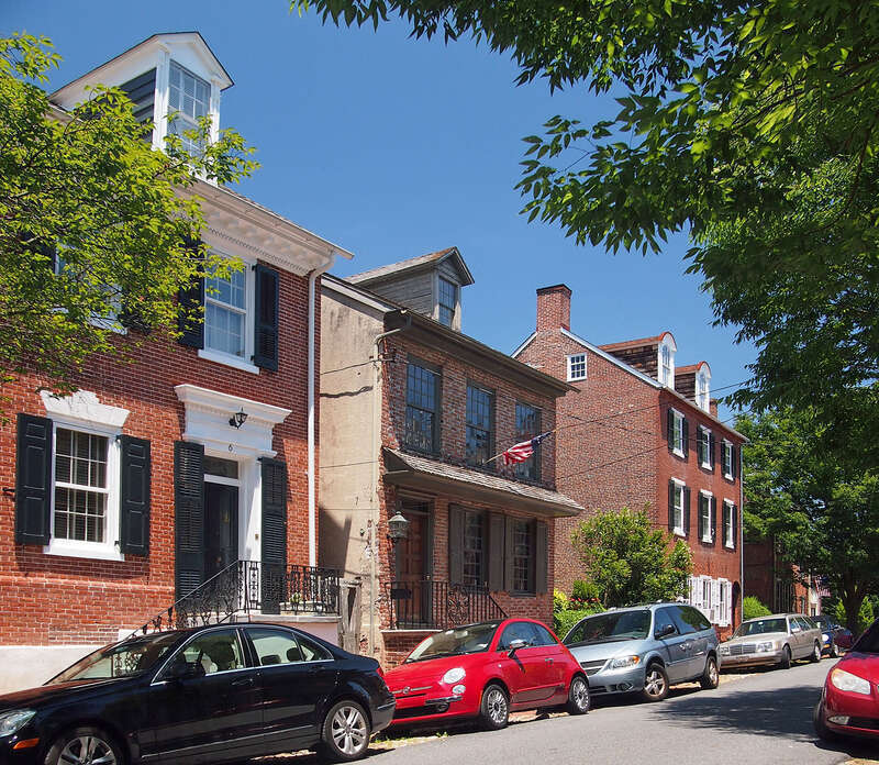 Gunning Bedford House (6 The Strand, c. 1730), Richard McWilliam House (8 The Strand, c. 1700), &amp;amp; 14 The Strand (c. 1825), New Castle, Delaware, USA.  Viewed from the south.  Contributing properties to the New Castle Historic District.  



This