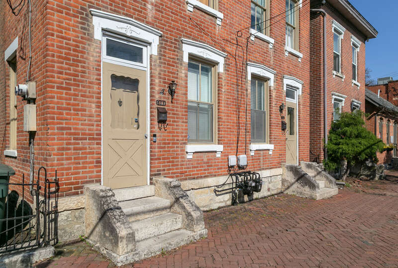 Photograph taken in Franklin County, Ohio. See categories for more information.