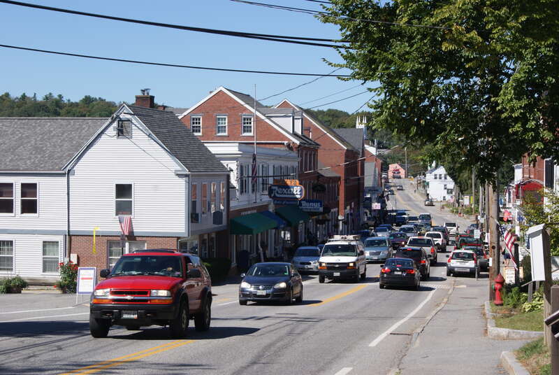 Main Street, Damariscotta, Maine, USA.