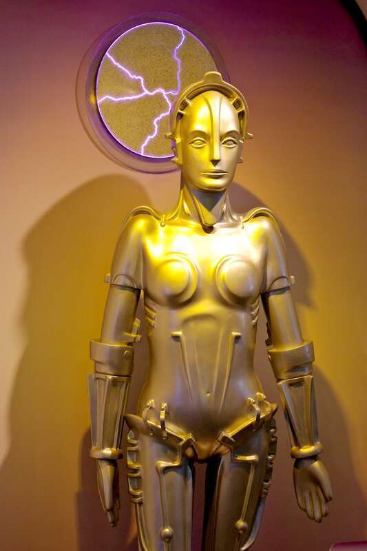 Replica of the character Maria from Metropolis. This image is freely available under the Creative Commons Attribution-ShareAlike license.