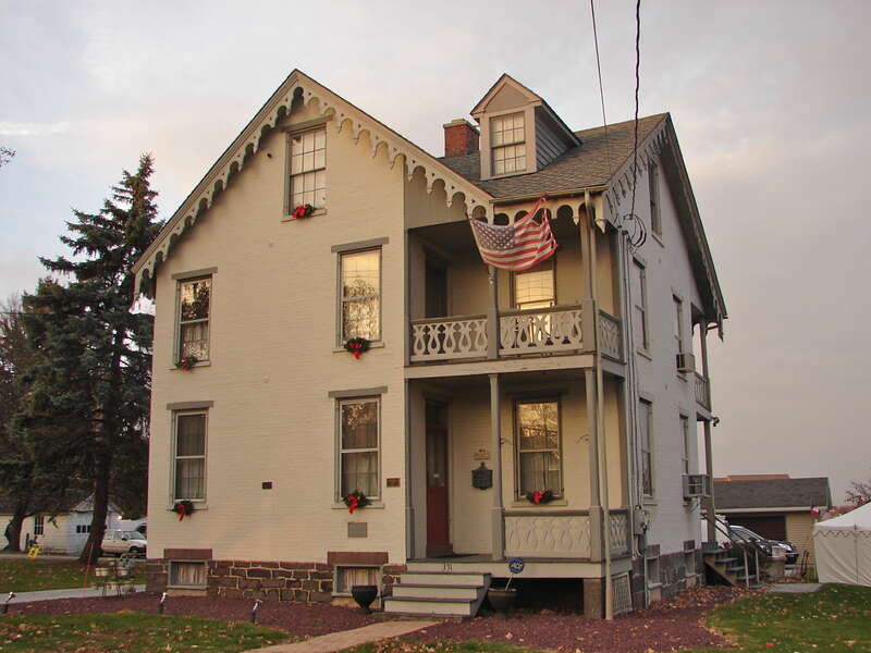 Sheads House on the NRHP since December 8, 1976. At 331 Buford Avenue,	Gettysburg, Pennsylvania near the Lutheran Seminary on Seminary Ridge.