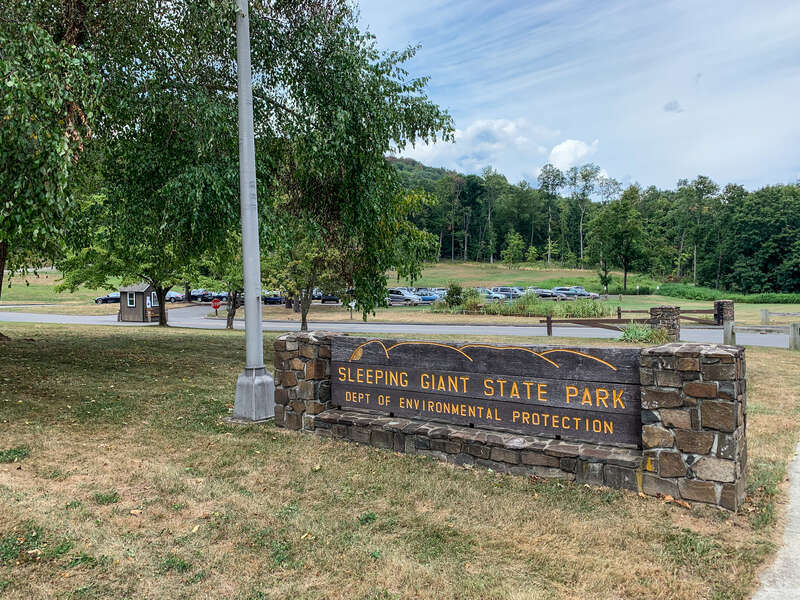 Sleeping Giant State Park connecticut entrance sign