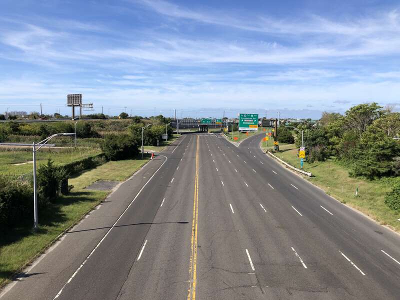 View south along New Jersey State Route 87 (Huron Avenue) from the overpass for the ramp from the Borgata in Atlantic City, Atlantic County, New Jersey
