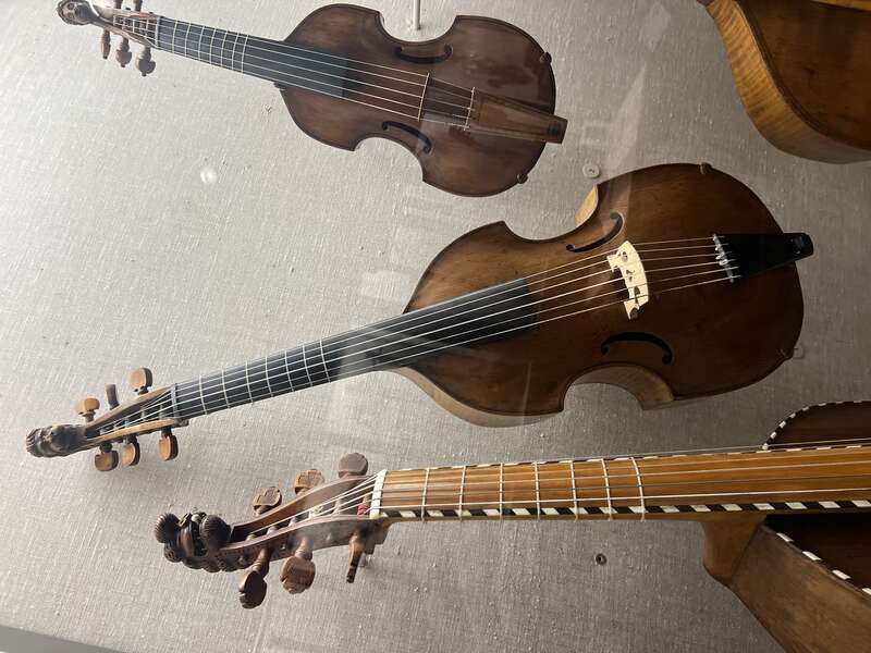 Alto viola da gamba displayed at the MFA in Boston