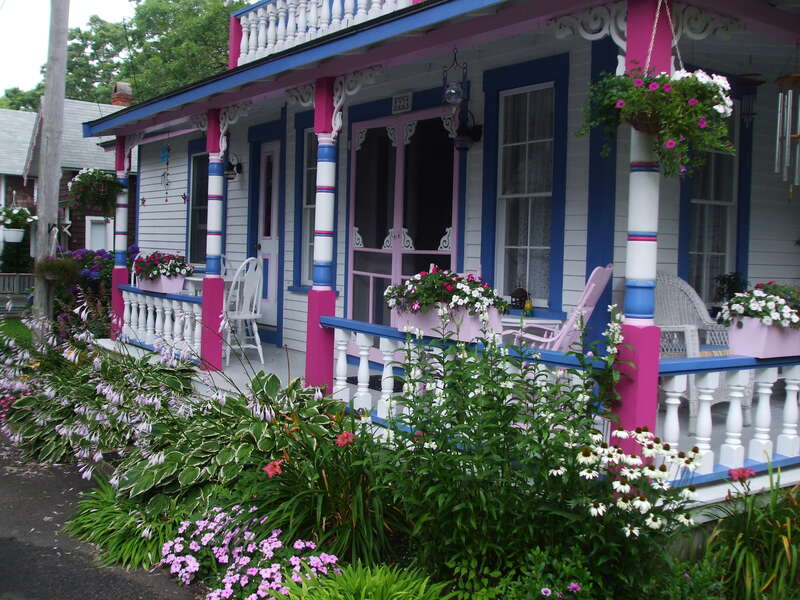 Gingerbread cottage (wooden house) in Oak Bluff, Wesleyan Grove, Martha's Vineyard Campmeeting Association (MVCMA), Martha's Vineyard, MA, USA