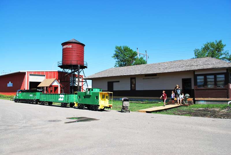 Kathryn Depot/Spud Valley Railroad Club
Bonanzaville USA 
Museum of the Cass County Historical Society

West Fargo, ND