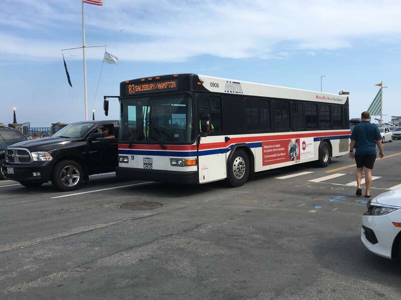 MVRTA route 83 bus at Hampton Beach in July 2018