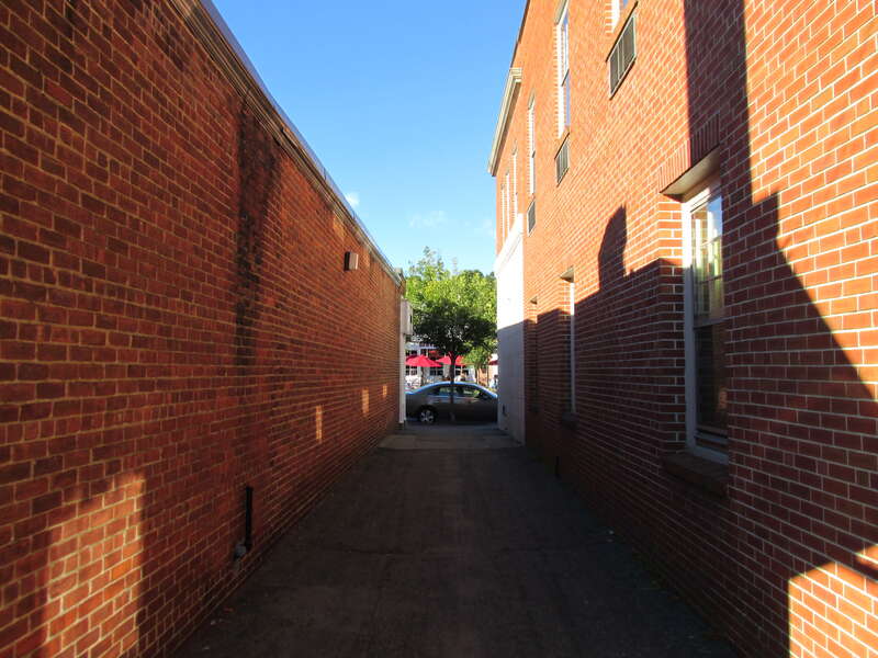 Pedestrian alley, Lexington Massachusetts
