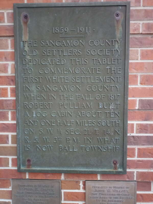 Plaque memorializing &quot;first white settlement&quot; in Sangamon County in 1817, placed near Old State Capitol by Sangamon County Old Settlers Association.