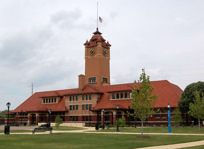 Photograph of Springfield, Illinois, Union Station (Visitor Center), taken June 2007.
