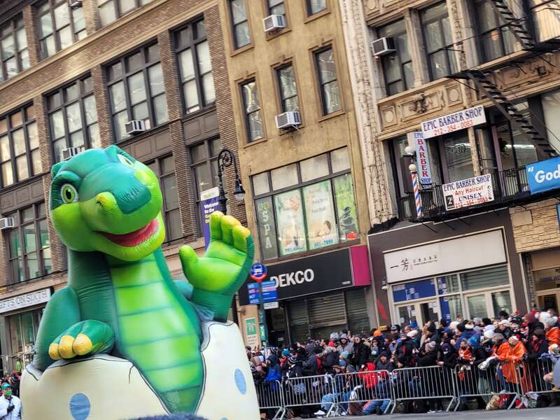 2021 Macy's Thanksgiving Parade, occurred on November 25, 2021. I was standing at the corner of 6th and 38th, by the Pret A manger