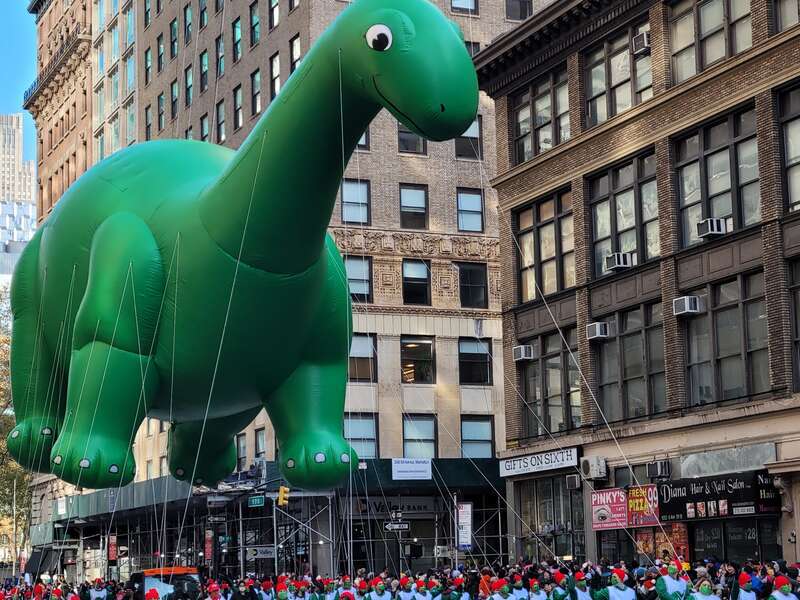2021 Macy's Thanksgiving Parade, occurred on November 25, 2021. I was standing at the corner of 6th and 38th, by the Pret A manger