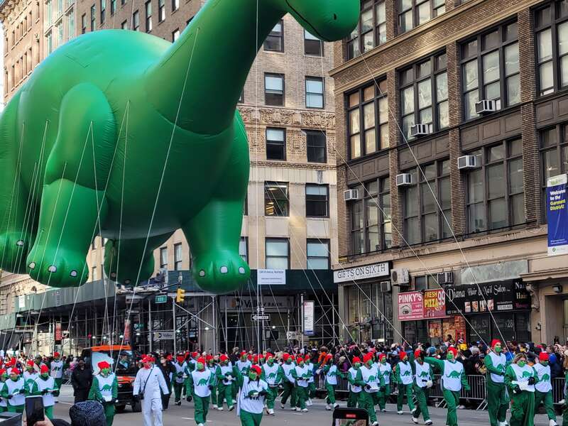 2021 Macy's Thanksgiving Parade, occurred on November 25, 2021. I was standing at the corner of 6th and 38th, by the Pret A manger