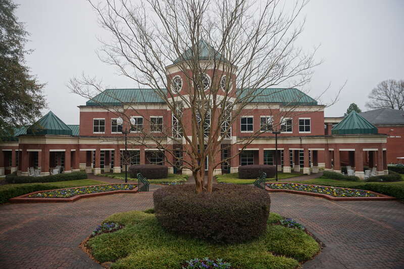 The McCravey-Triplett Student Center on the campus of Belhaven University in Jackson, Mississippi (United States).