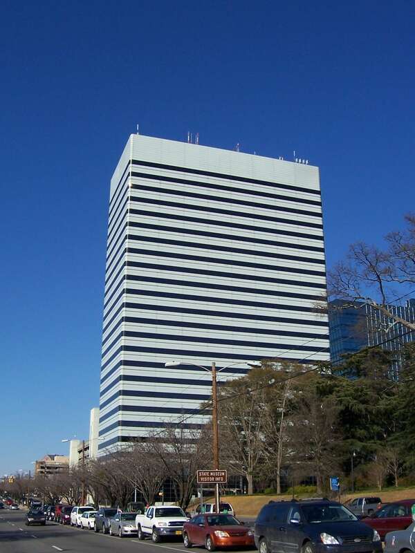 The Capitol Center building, Columbia, South Carolina. Slightly cropped. It is one of the tallest buildings in the state with 1,200 to 1,300 people inside everyday and with about 300 to 500 offices and 26 floors.
