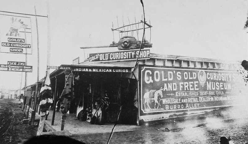 Jake Gold's Old Curiosity Shop (aka Gold's Free Museum), old black and white photo.