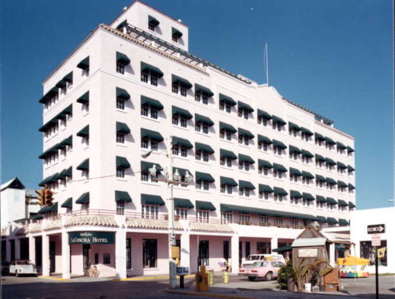 Local call number: DM3512
Title: La Concha Hotel: Key West, Florida
Date: ca. 1985
General note: La Concha Hotel, located at 430 Duval Street in Key West, Florida, opened in 1926 and lies within the Key West Historic District.
Physical descrip: 1