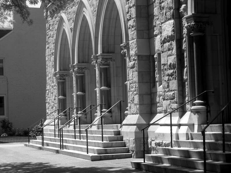 A church in the Lambertville Historic District.