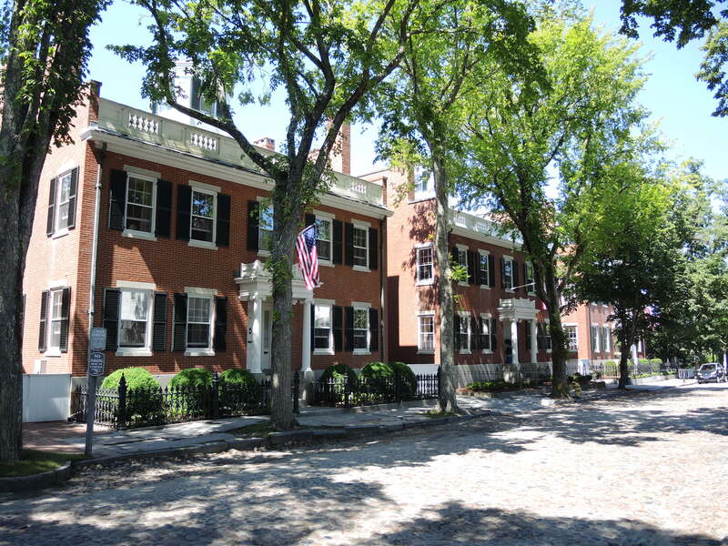 The &quot;Three Bricks&quot; on Main Street in en:Nantucket