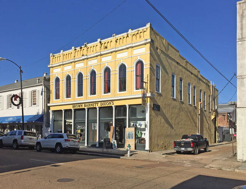 Commercial building at 511-15 Main Street, Natchez, Mississippi (USA), built about 1876.