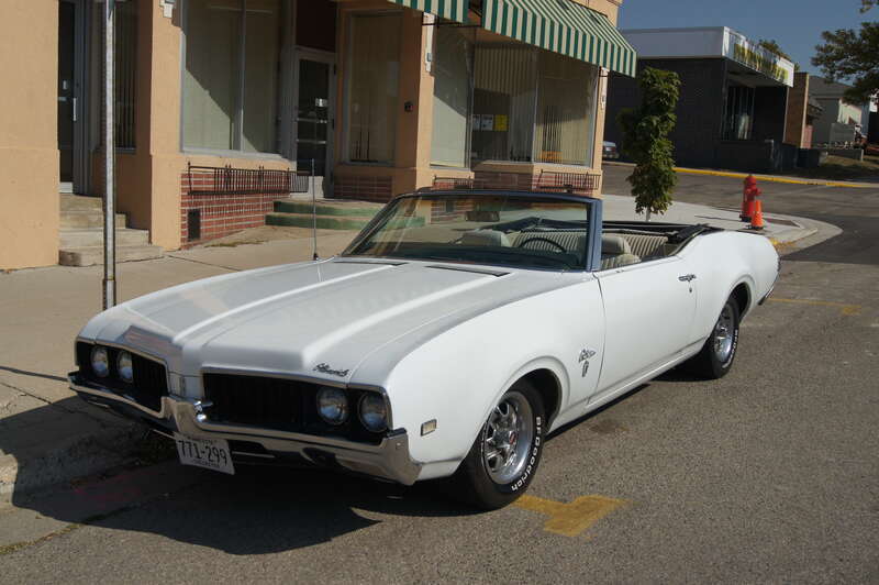 Click below for more Car pictures:

&amp;lt;a href=&quot;https://www.flickr.com/photos/greggjerdingen/collections/72157631550277505/&quot;&amp;gt;www.flickr.com/photos/greggjerdingen/collections/72157631...&amp;lt;/a&amp;gt;