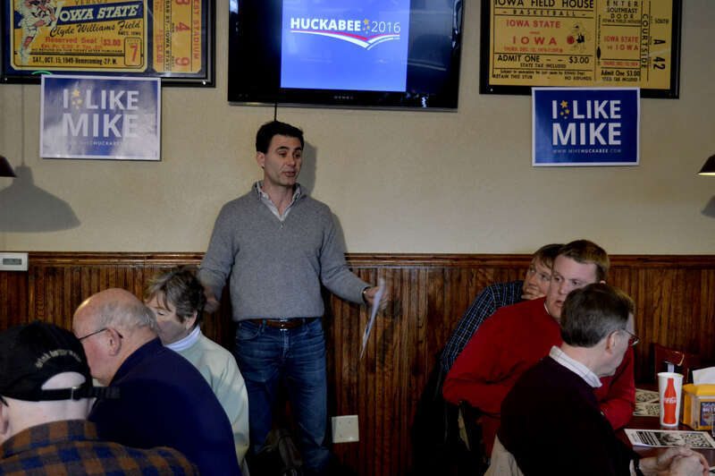 Former Arkansas Gov. Mike Huckabee, 2016 Republican presidential candidate, speaks at a meet and greet at Jeff's Pizza Shop in Ames, Iowa on Wednesday, Jan. 27, 2016.

Mandatory credit to Alex Hanson if used elsewhere.