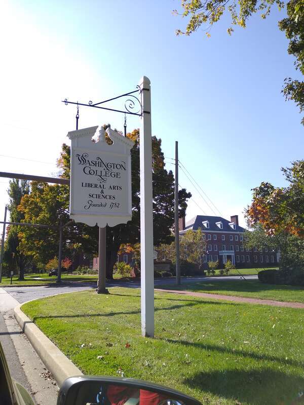 Washington College sign