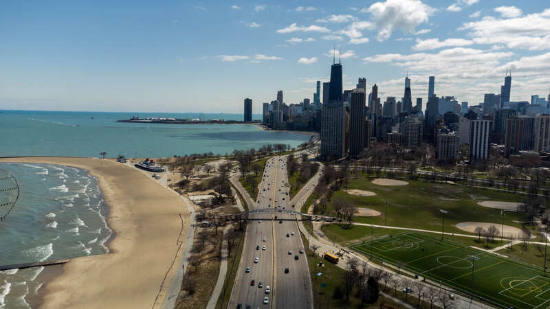 Lake Shore Drive in Lincoln Park, facing Downtown Chicago, IL.