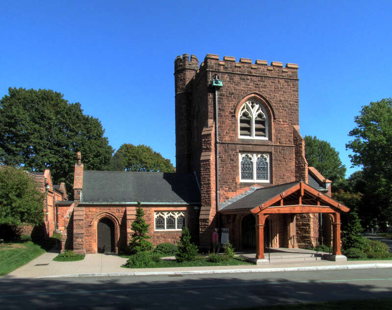 Mount Auburn Cemetery Reception House in September 2014. Perspective corrected in Hugin; HDR stack in Luminance HDR.