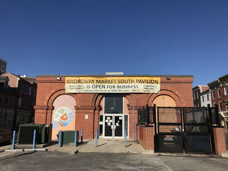 Photograph by Eli Pousson, 2017 November 28.