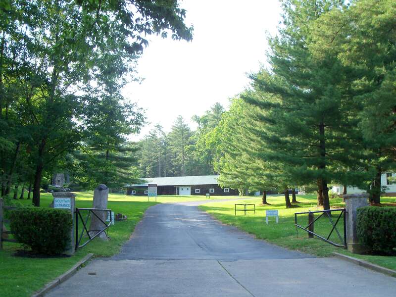 Entrance to Sugarloaf Mountain