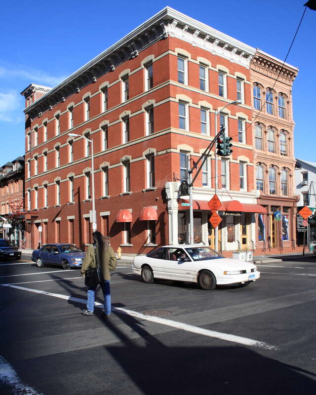 The Imperial Granum-Joseph Parker Buildings, 47 and 49-51 Elm St., a Registered Historic Place in New Haven, Connecticut.


Camera location41° 18′ 27.35″ N, 72° 55′ 22.17″ W View this and other nearby images on: OpenStreetMap 41.307596;  -72.922826