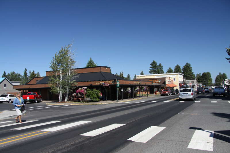 Main road in town Sisters in Oregon, USA