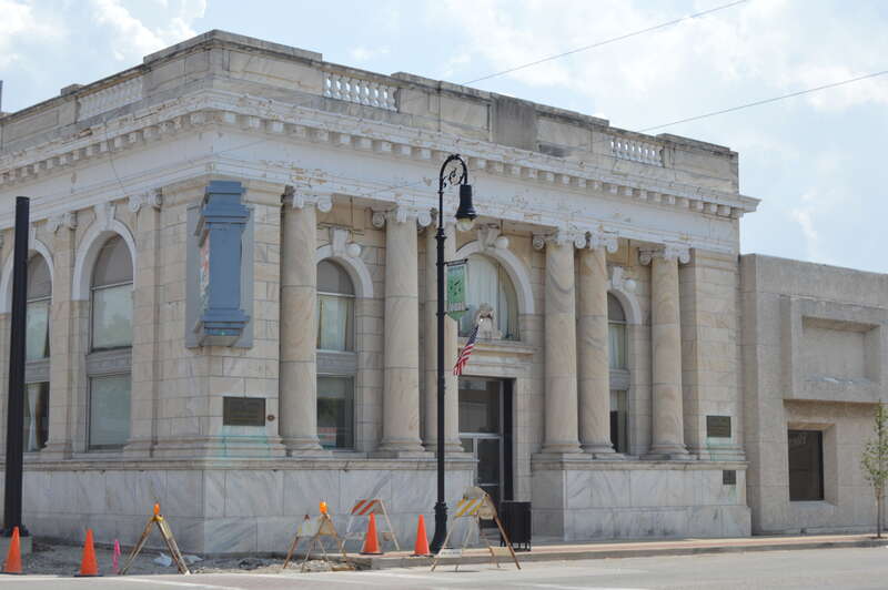 Front of the State Bank Building, located at 102 W. Main Street in Collinsville, Illinois, United States.  Built in 1916, it is listed on the National Register of Historic Places.