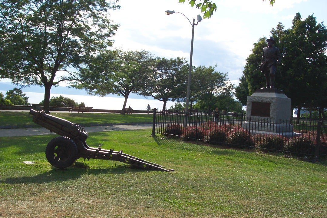 Battery Park in Burlington. Located at the top of Battery Street in downtown Burlington, lies Battery Park. This historic park, deeded to the City in 1870, boasts a panoramic view of Lake Champlain and the Adirondacks, with a promenade, playground,