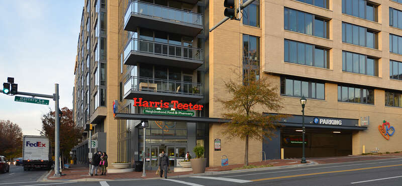 Harris Teeter grocery store in the Flats 8300 building on the corner of Woodmont Avenue and Battery Lane. 4805 Battery Lane, Bethesda, Maryland 20814.